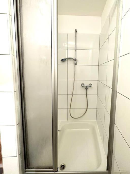 Modern Eingerichtete Wohnung Im Stadtzentrum Zittau Kostenloser Parkplatz Extérieur photo